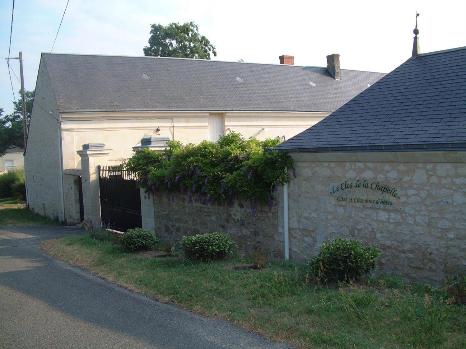 Le Clos De La Chapelle - Gite Les Glycines ภายนอก รูปภาพ